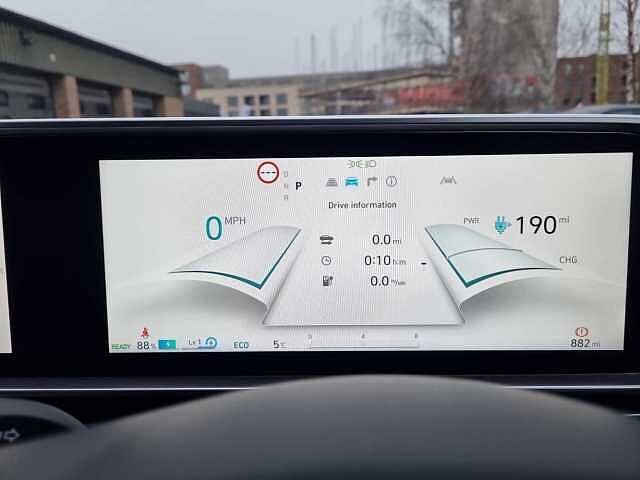 Hyundai IONIQ 6 E (228ps) Premium 77kWh (Single Motor) RWD
