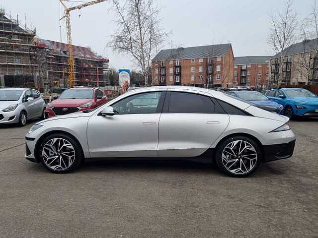 Hyundai IONIQ 6 E (228ps) Premium 77kWh (Single Motor) RWD