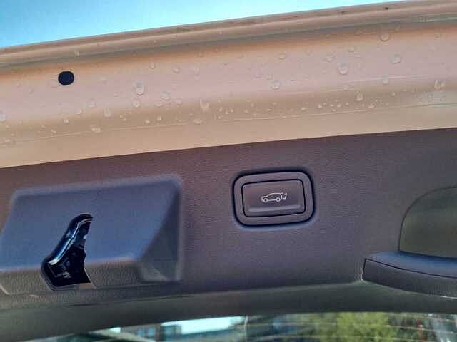 Hyundai KONA E (218ps) Ultimate