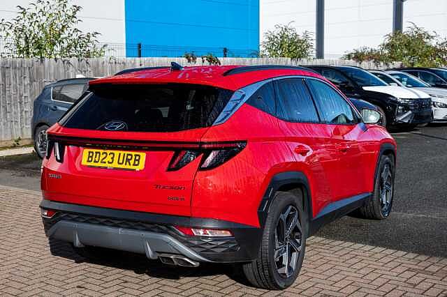 Hyundai TUCSON 1.6 TGDi Plug-in Hybrid Premium 5dr 4WD Auto