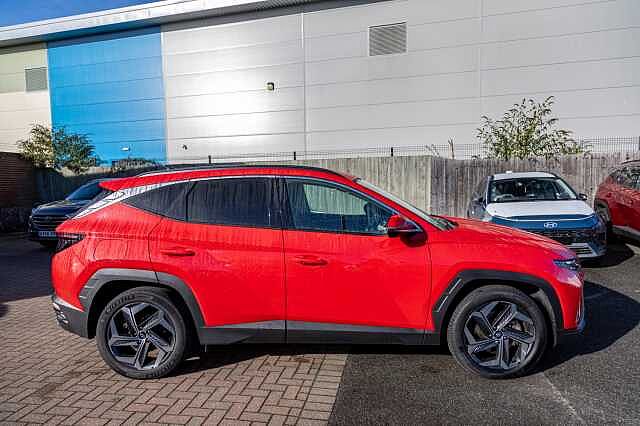 Hyundai TUCSON 1.6 TGDi Plug-in Hybrid Premium 5dr 4WD Auto