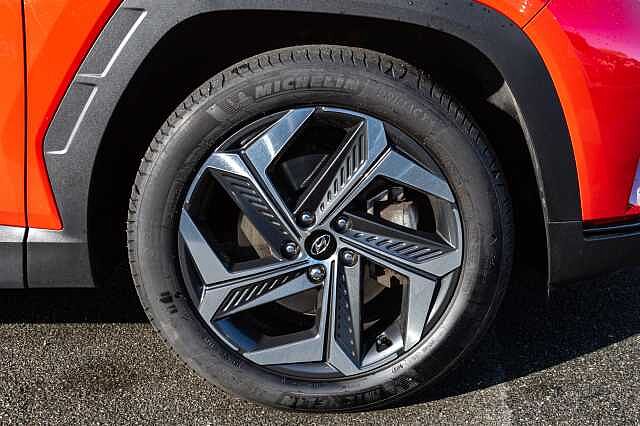 Hyundai TUCSON 1.6 TGDi Plug-in Hybrid Premium 5dr 4WD Auto