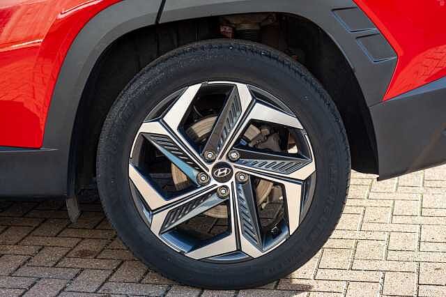 Hyundai TUCSON 1.6 TGDi Plug-in Hybrid Premium 5dr 4WD Auto
