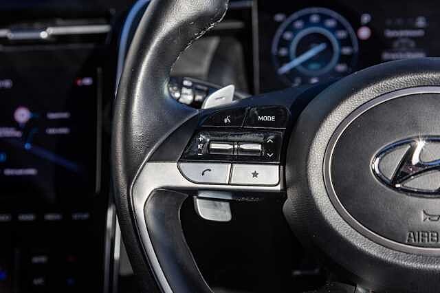 Hyundai TUCSON 1.6 TGDi Plug-in Hybrid Premium 5dr 4WD Auto