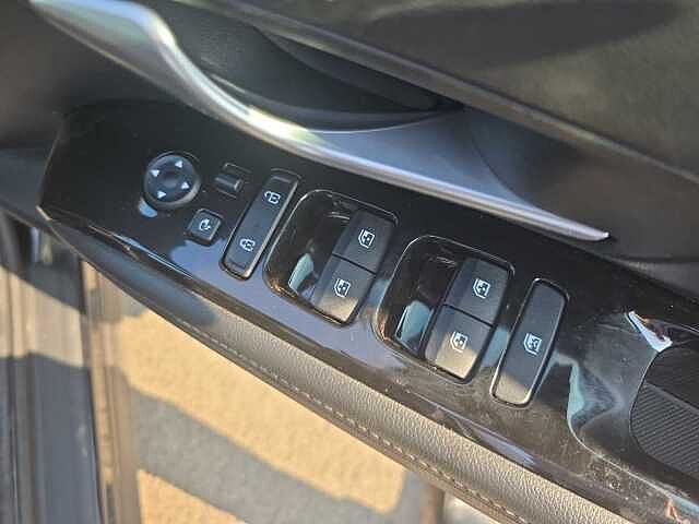 Hyundai TUCSON HYBRID 1.6 T-GDi (150ps) Premium 48Volt iMT