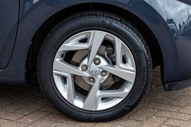 Hyundai i10 1.0 MPi SE Connect 5dr