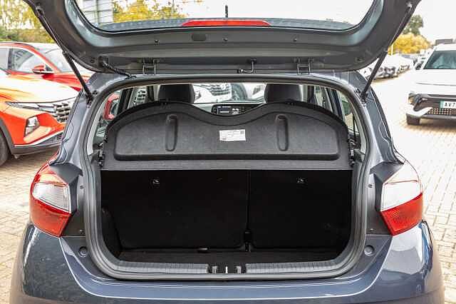 Hyundai i10 1.0 MPi SE Connect 5dr