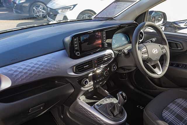Hyundai i10 1.2 [79] Premium 5dr Auto [Nav]