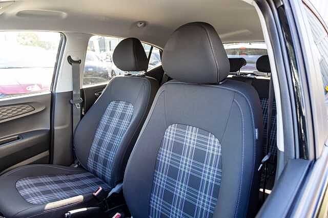 Hyundai i10 1.2 [79] Premium 5dr Auto [Nav]