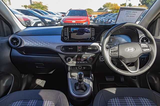 Hyundai i10 1.2 [79] Premium 5dr Auto [Nav]