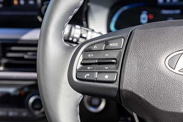 Hyundai i10 1.2 [79] Premium 5dr Auto [Nav]