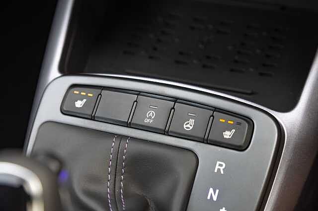 Hyundai i10 1.2 [79] Premium 5dr Auto [Nav]