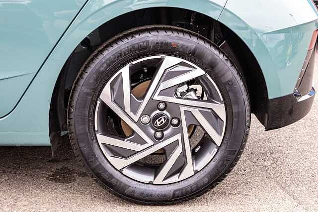 Hyundai i20 1.0T GDi Advance 5dr