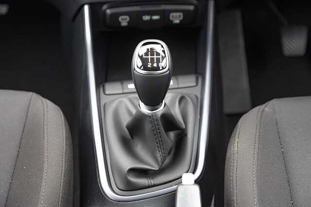 Hyundai i20 1.0T GDi Advance 5dr