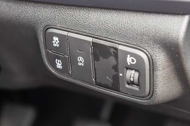 Hyundai i20 1.0T GDi Advance 5dr