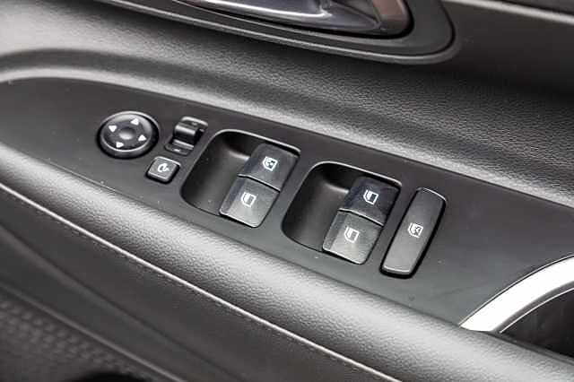 Hyundai i20 1.0T GDi Premium 5dr