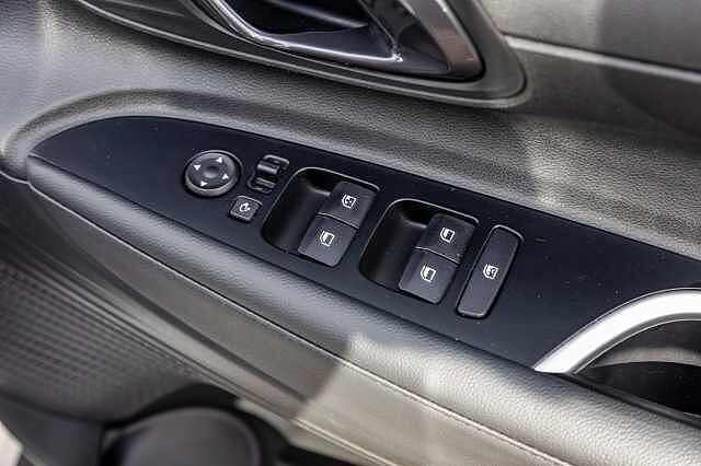 Hyundai BAYON 1.0 TGDi Premium 5dr