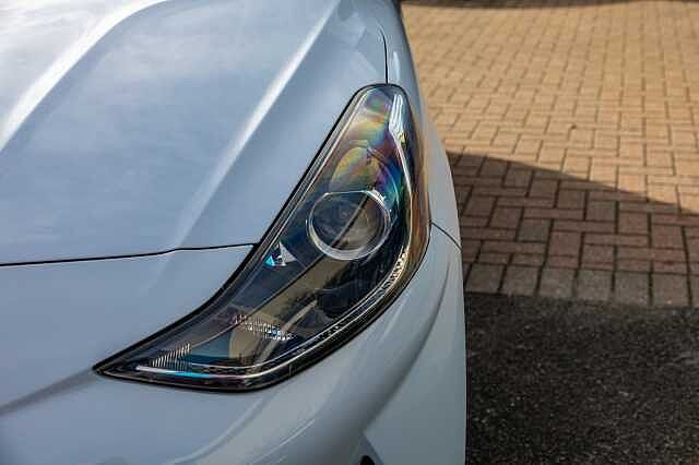 Hyundai i10 1.0 MPi Premium 5dr