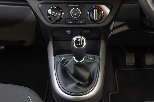 Hyundai i10 1.0 MPi Premium 5dr