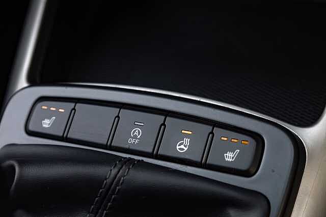 Hyundai i10 1.0 MPi Premium 5dr