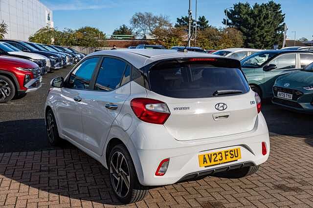 Hyundai i10 1.2 MPi Premium 5dr Auto