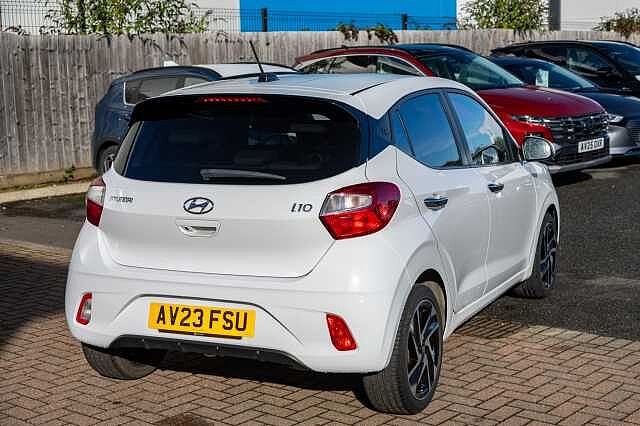 Hyundai i10 1.2 MPi Premium 5dr Auto