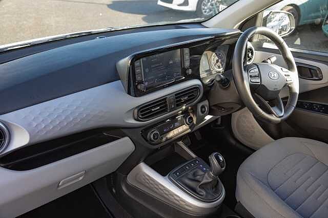 Hyundai i10 1.2 MPi Premium 5dr Auto