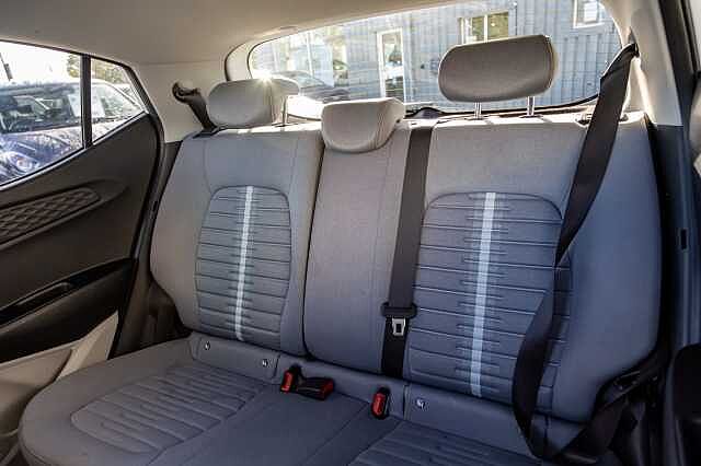 Hyundai i10 1.2 MPi Premium 5dr Auto