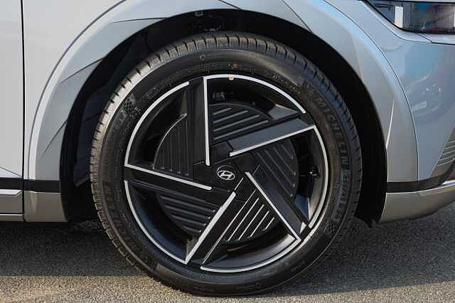 Hyundai IONIQ 5 239kW Ultimate 84 kWh 5dr AWD Auto