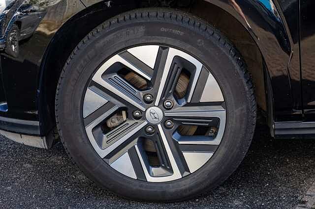 Hyundai KONA 150kW Premium 64kWh 5dr Auto