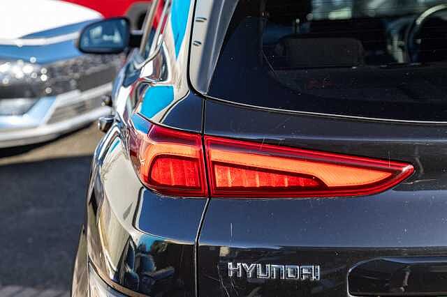 Hyundai KONA 150kW Premium 64kWh 5dr Auto