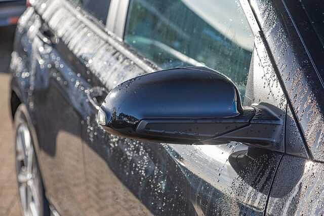 Hyundai KONA 150kW Premium 64kWh 5dr Auto