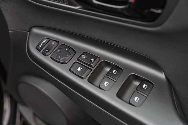 Hyundai KONA 1.6 GDi Hybrid Premium SE 5dr DCT