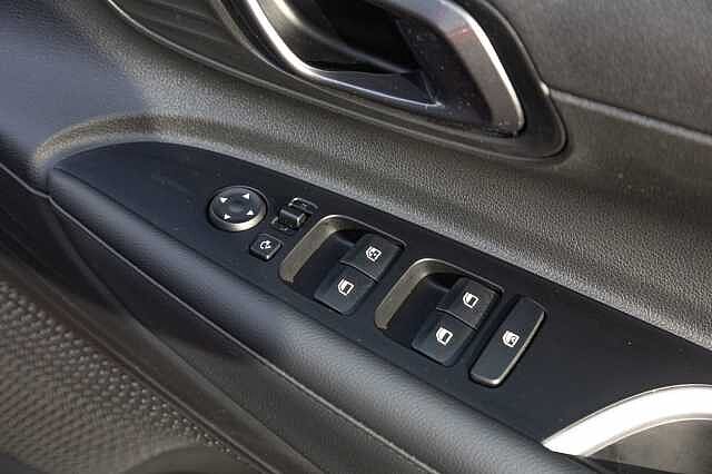 Hyundai BAYON 1.0 TGDi 48V MHEV Premium 5dr DCT