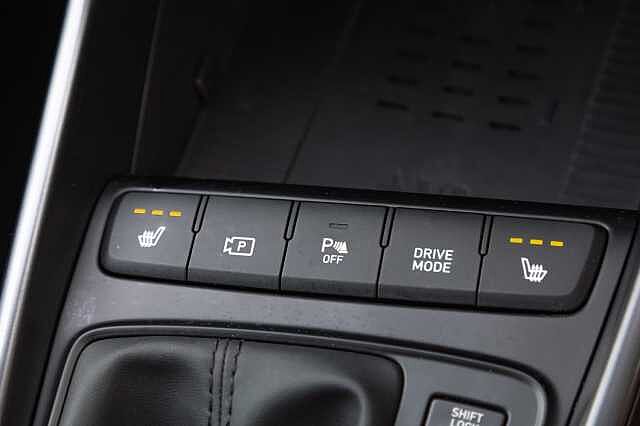 Hyundai BAYON 1.0 TGDi 48V MHEV Premium 5dr DCT