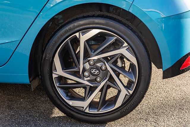 Hyundai i20 1.0T GDi 48V MHD Premium 5dr
