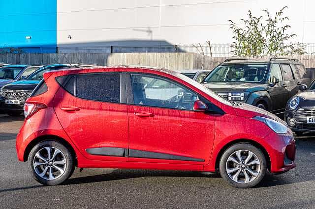 Hyundai i10 1.2 Premium SE 5dr Auto