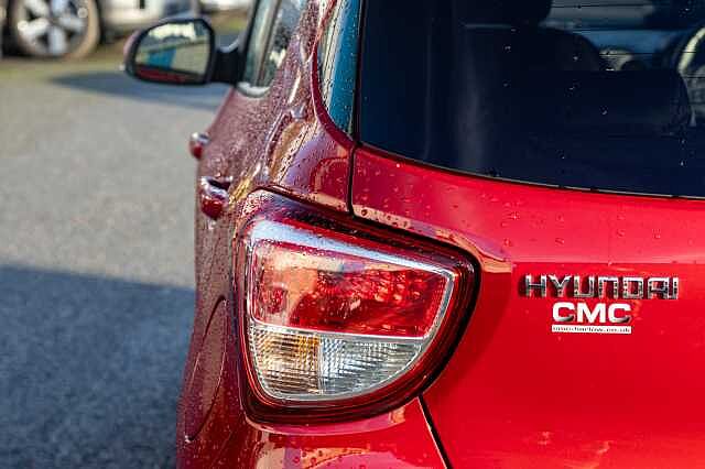 Hyundai i10 1.2 Premium SE 5dr Auto