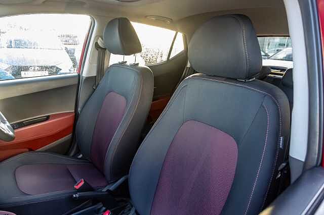 Hyundai i10 1.2 Premium SE 5dr Auto