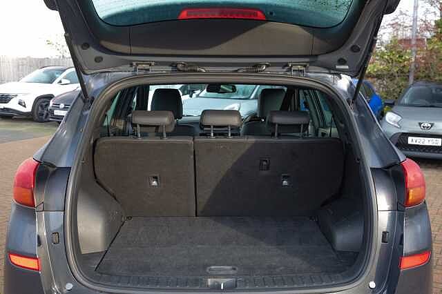 Hyundai TUCSON 1.6 CRDi 48V MHD 136 N Line 5dr 2WD