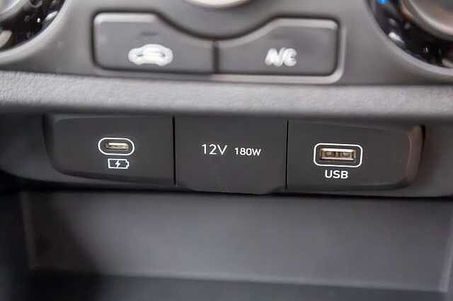 Hyundai i10 1.0 [63] Advance 5dr [Nav]