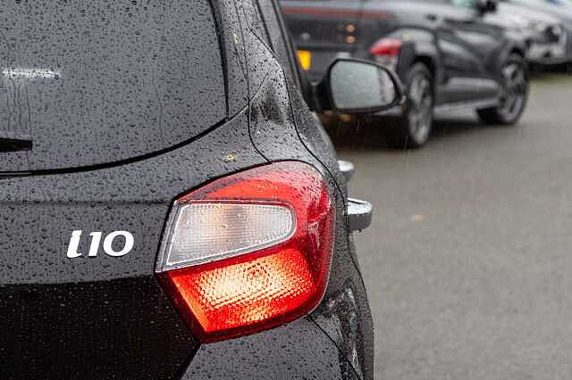 Hyundai i10 1.2 [79] Premium 5dr Auto [Nav]