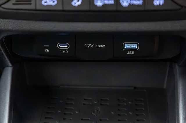 Hyundai i10 1.2 [79] Premium 5dr Auto [Nav]