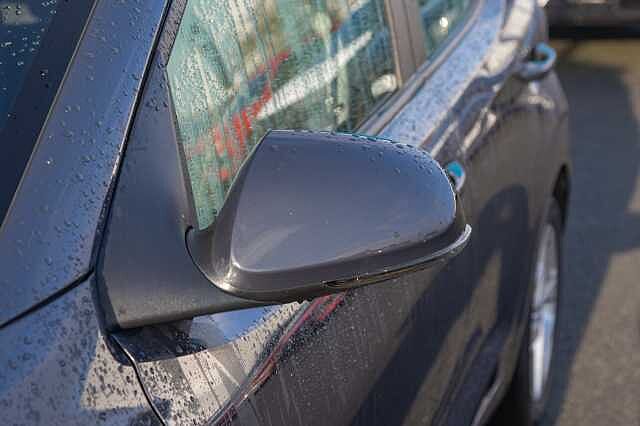 Hyundai i10 1.0 MPi SE Connect 5dr Auto