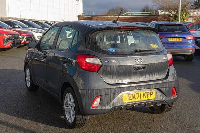 Hyundai i10 1.0 MPi SE Connect 5dr Auto