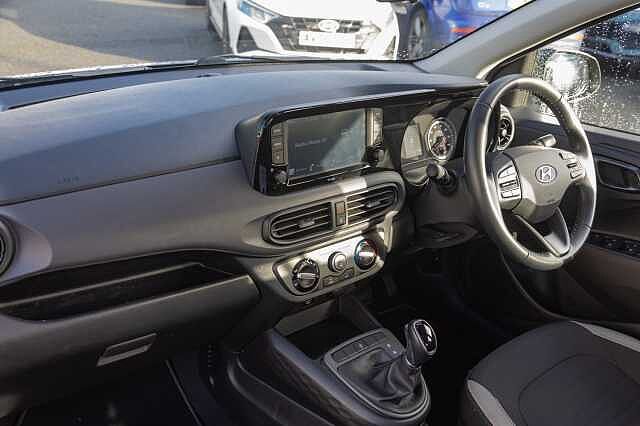 Hyundai i10 1.0 MPi SE Connect 5dr Auto