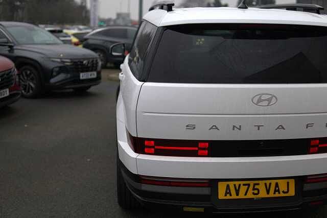 Hyundai SANTA FE 1.6 TGDi 239 Hybrid Ultimate 5dr Auto