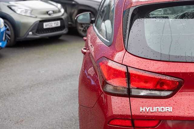 Hyundai I30 1.0T GDi SE Connect 5dr Ultimate Red