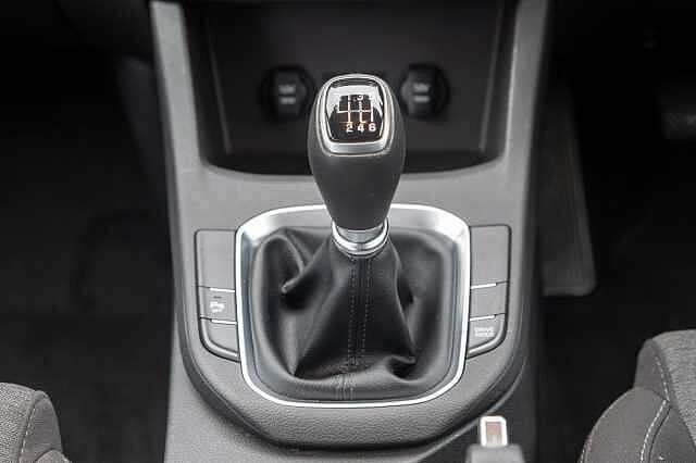 Hyundai I30 1.0T GDi SE Connect 5dr Ultimate Red