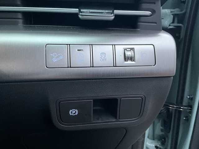 Hyundai KONA 1.6T 138 Advance 5dr MIRAGE GREEN